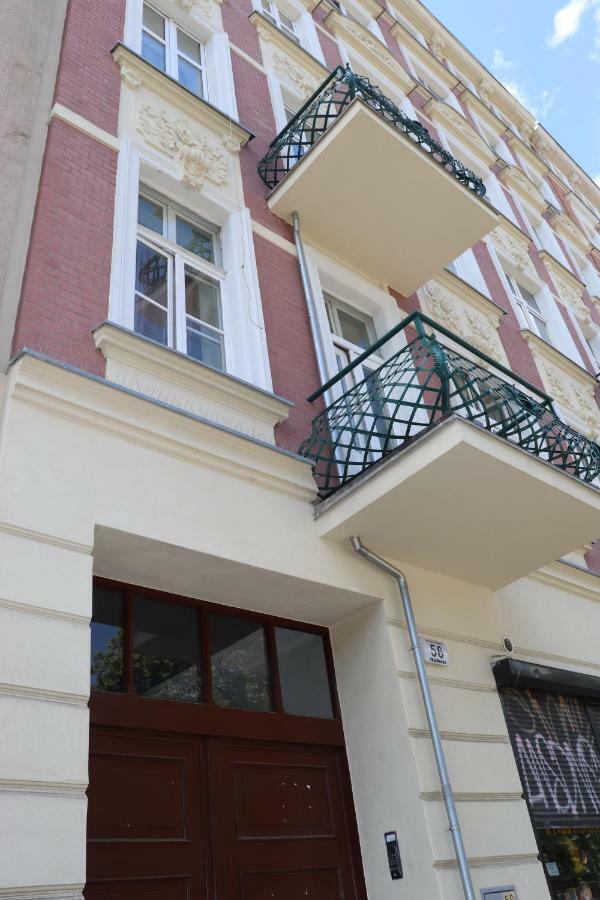 Nighthost- Trzebnicka 84 Appartamento Breslavia Esterno foto
